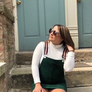 Meet your Posher, Alissa